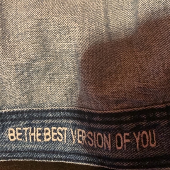 NWT Graphic Jean Jacket - Picture 10 of 11